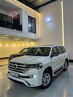 تويوتا لاندكروزر